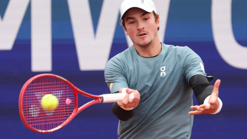 João Fonseca conhece chave em Roland Garros e pode enfrentar Djoko